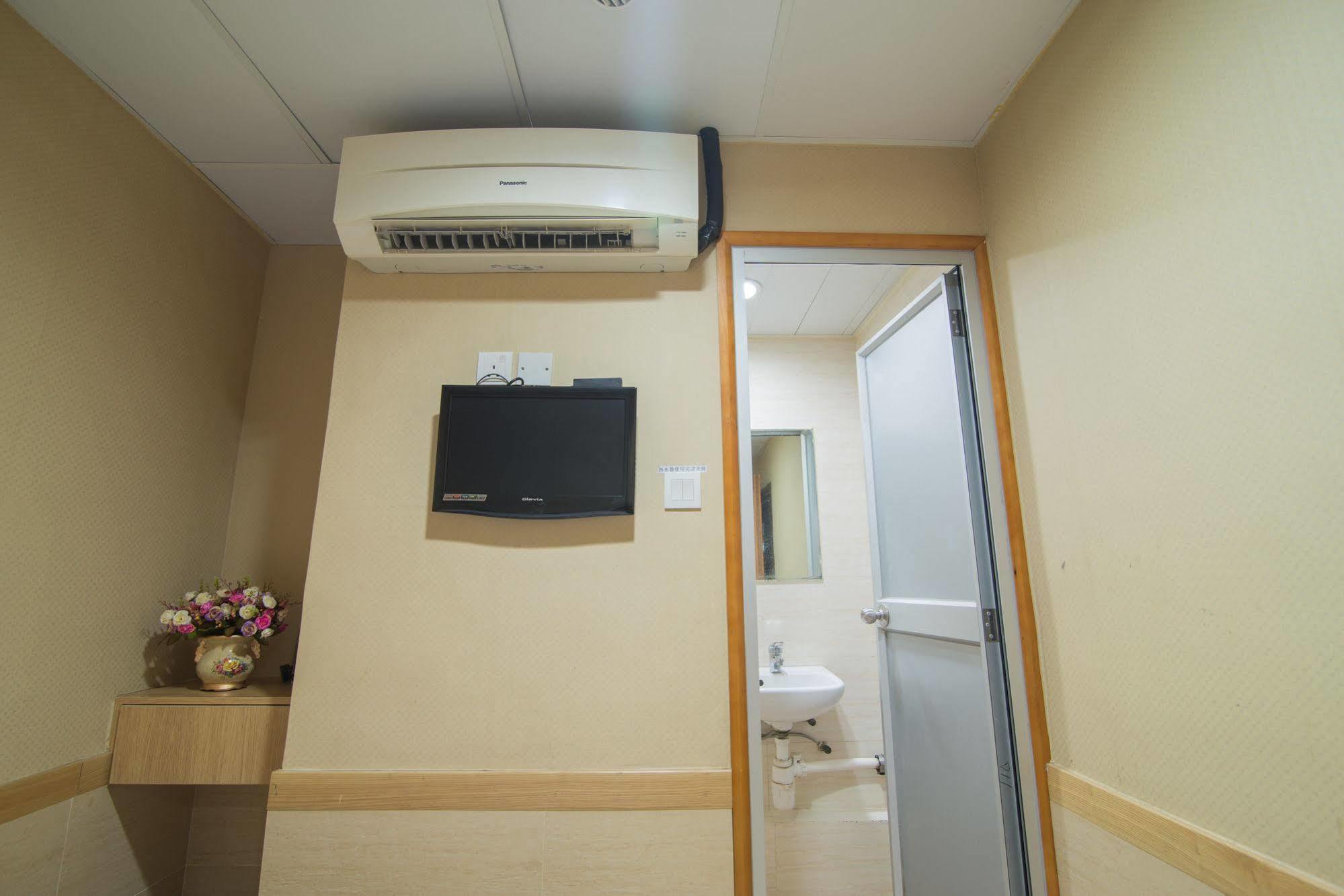 Me Easy Hostel Hong Kong Ngoại thất bức ảnh